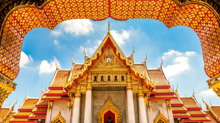 Discover Bangkok’s cultural landmarks with a luxury chauffeur Bangkok for seamless day trips.